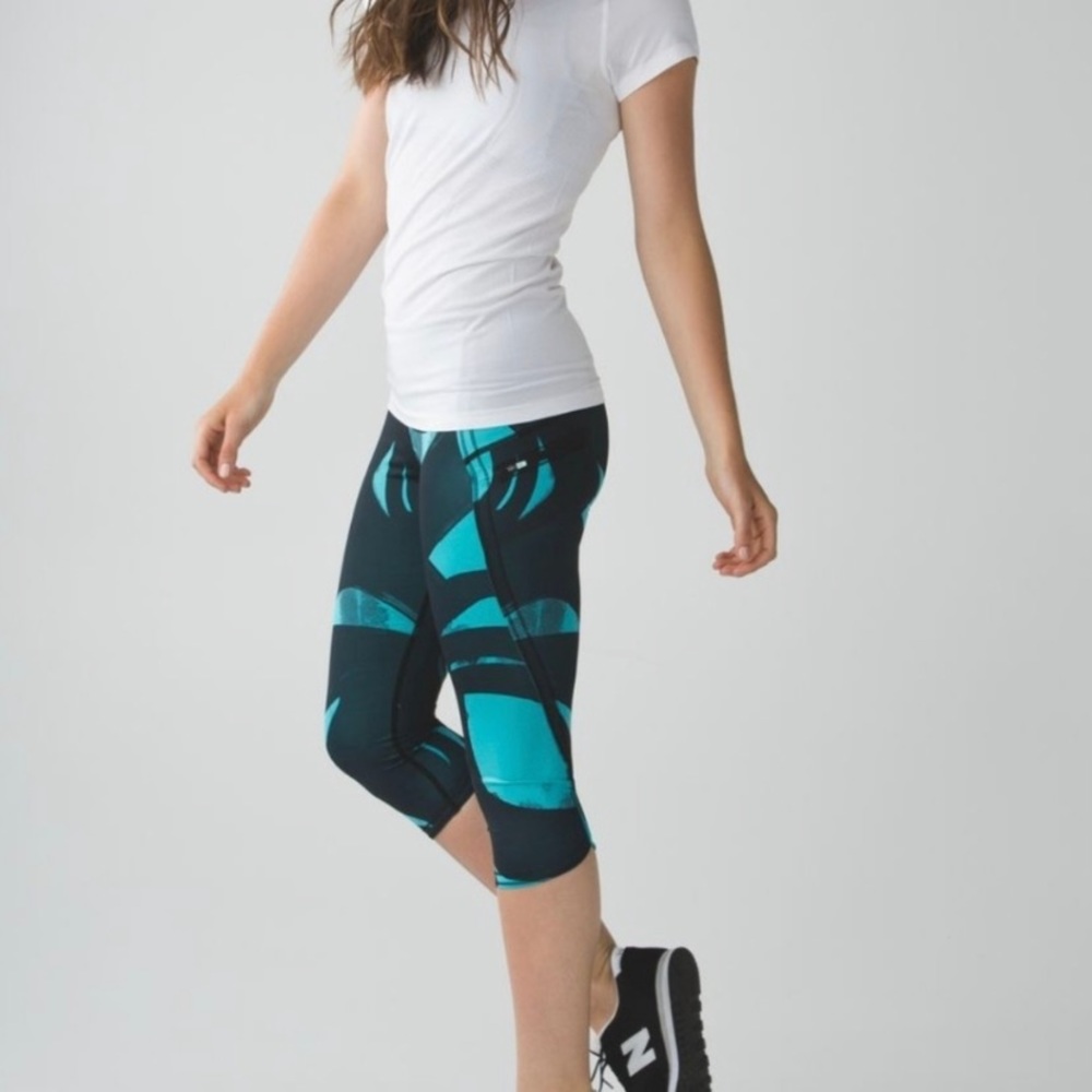 Lululemon Run Top Speed Crop leggings